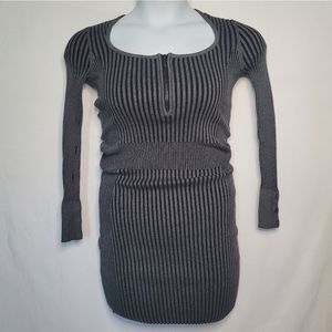 CACHE Gray Long Sleeve V neck Zip up Skin Fit Stretch Dress